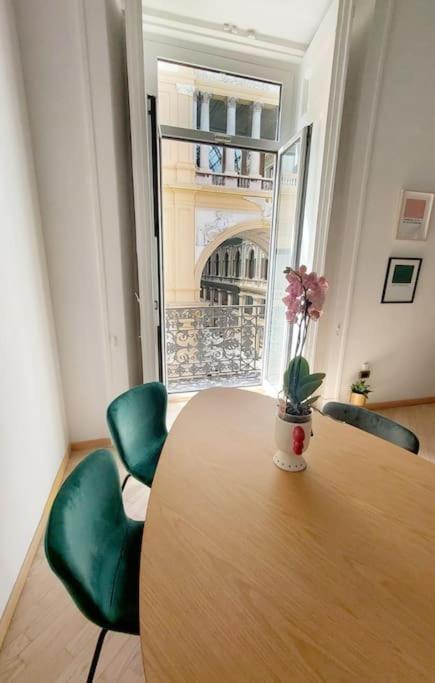Maison In Centro Napoli Esterno foto